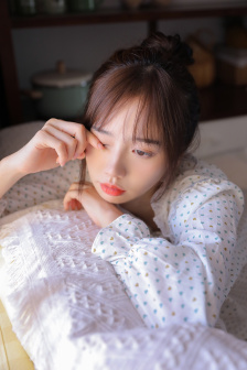 年轻的妈妈